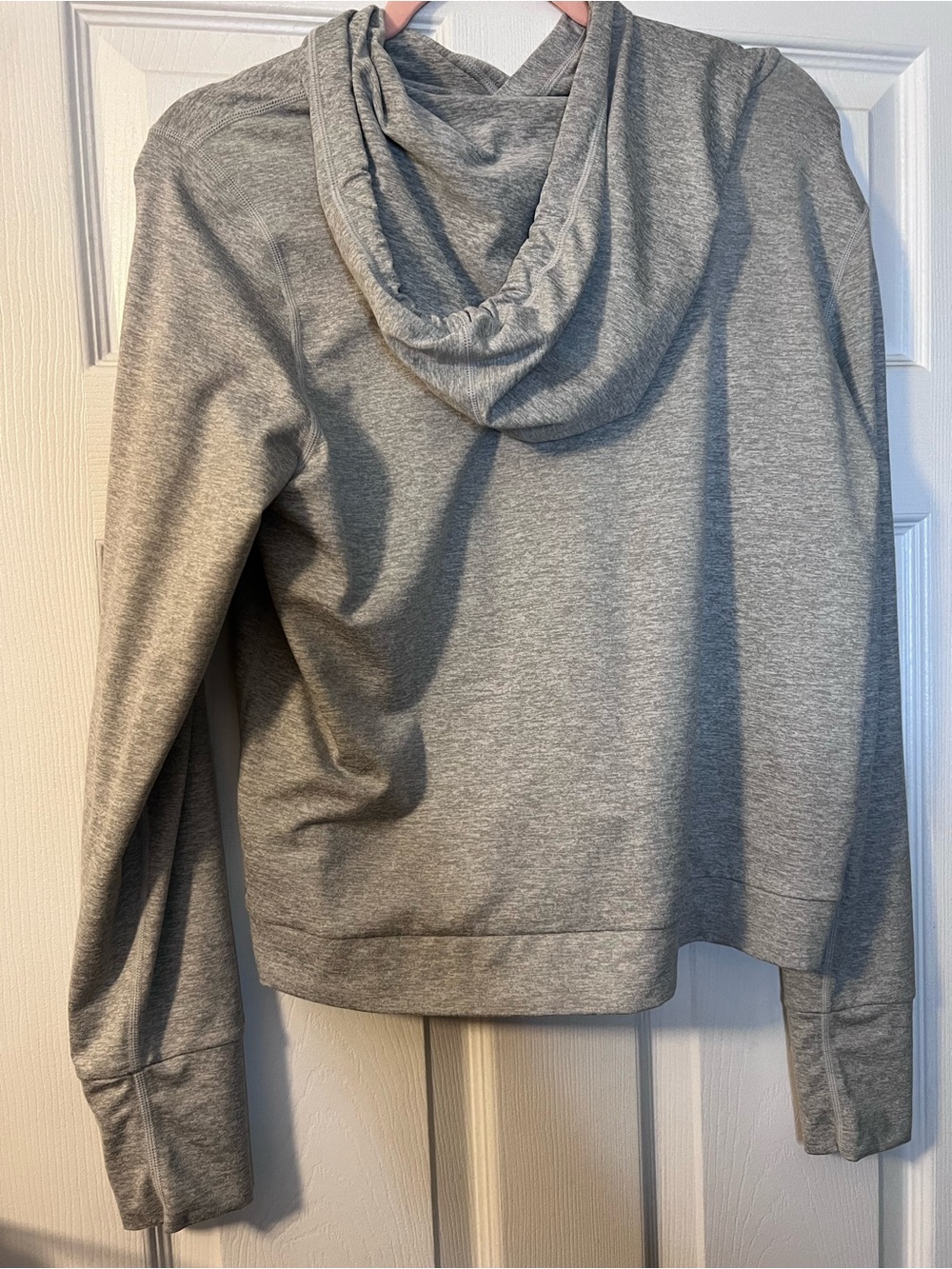 #580 Vuori Halo Performance Hoodie Heather Grey Women’s Lg Pullover Soft Stretch - Picture 2 of 5